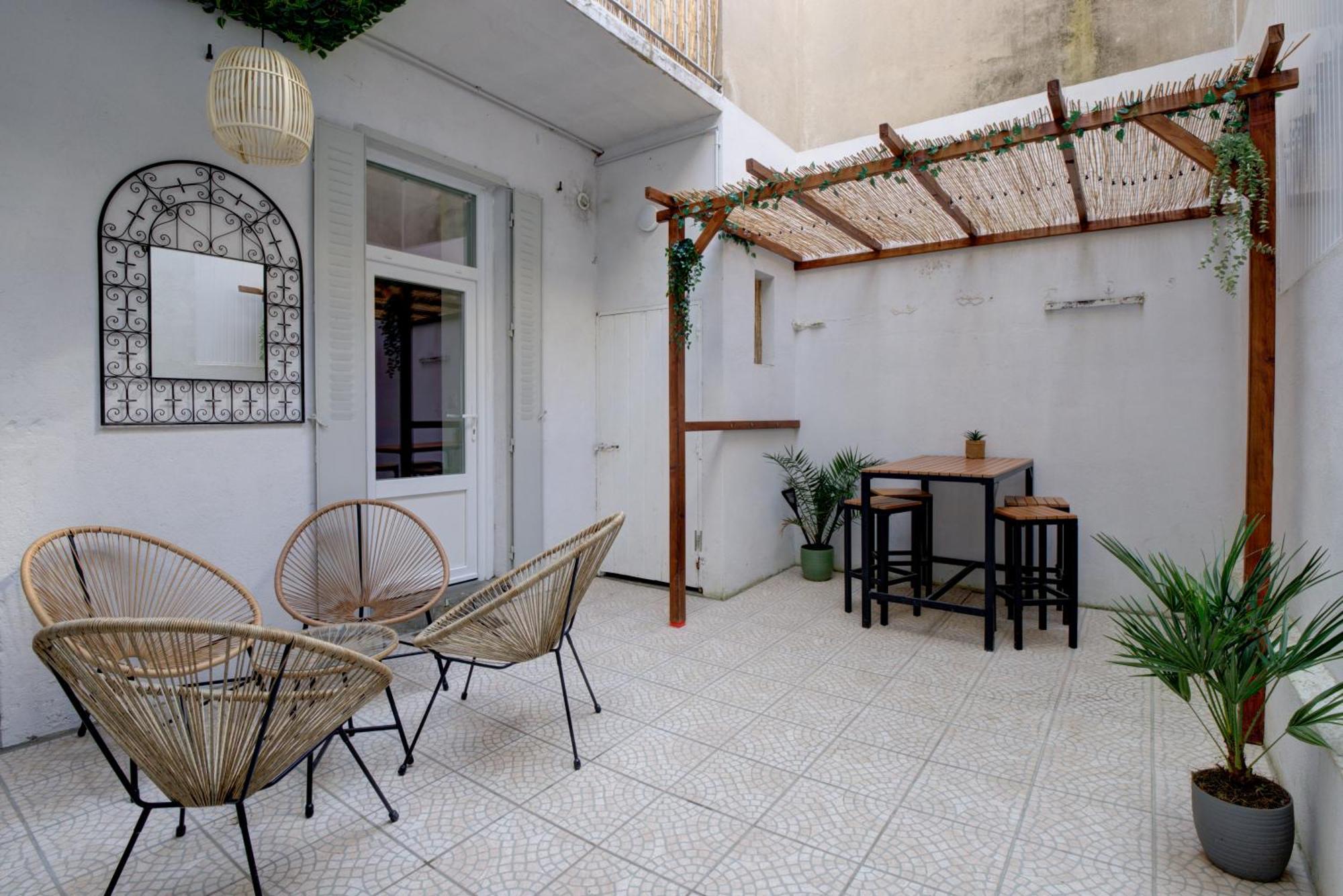 “Le Terracotta” Terrasse -Centre Ville- Cosy Bourg-en-Bresse Luaran gambar